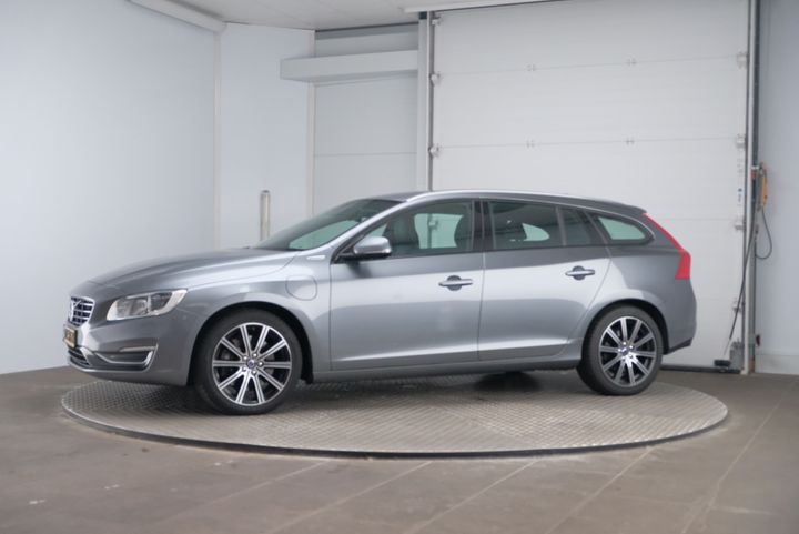 VOLVO V60 2016 yv1gwbnh0h1357681