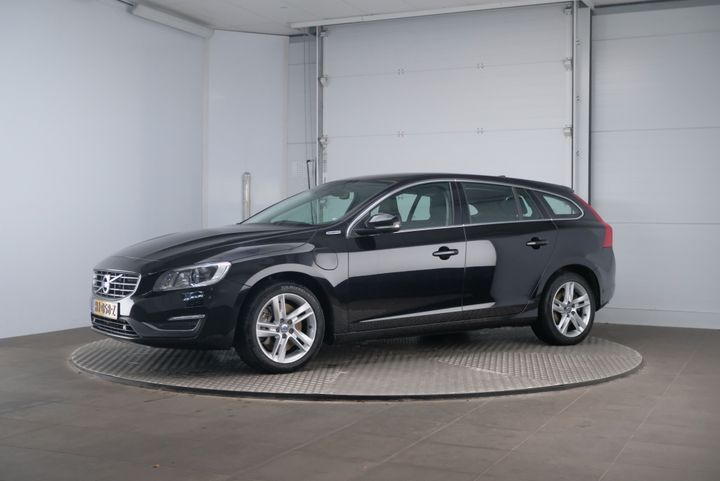 VOLVO V60 2015 yv1gwdch0g1285438