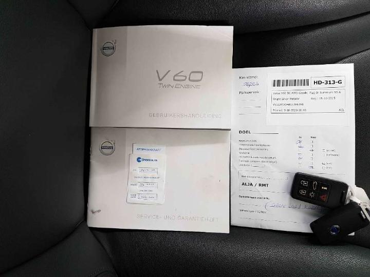 VOLVO V60 2015 yv1gwdch0g1286290