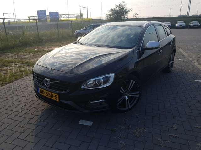 VOLVO V60 2015 yv1gwdch0g1295644