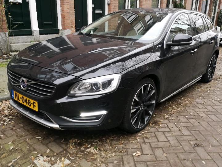 VOLVO V60 2015 yv1gwdch0g1298724