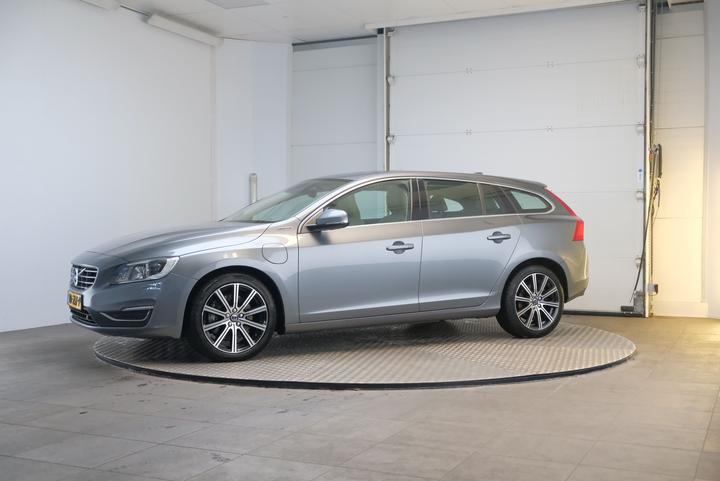 VOLVO V60 2015 yv1gwdch0g1299603