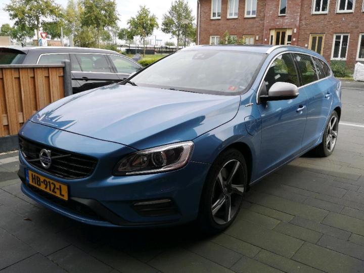 VOLVO V60 2015 yv1gwdch0g1300160