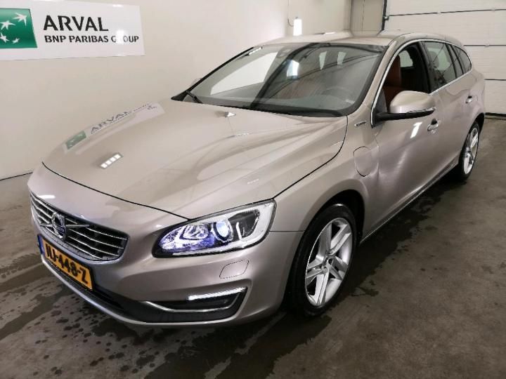 VOLVO V60 2015 yv1gwdch0g1301799