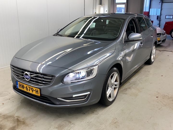 VOLVO V60 2015 yv1gwdch0g1303178