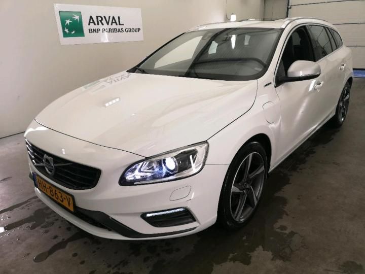 VOLVO V60 2015 yv1gwdch0g1303396