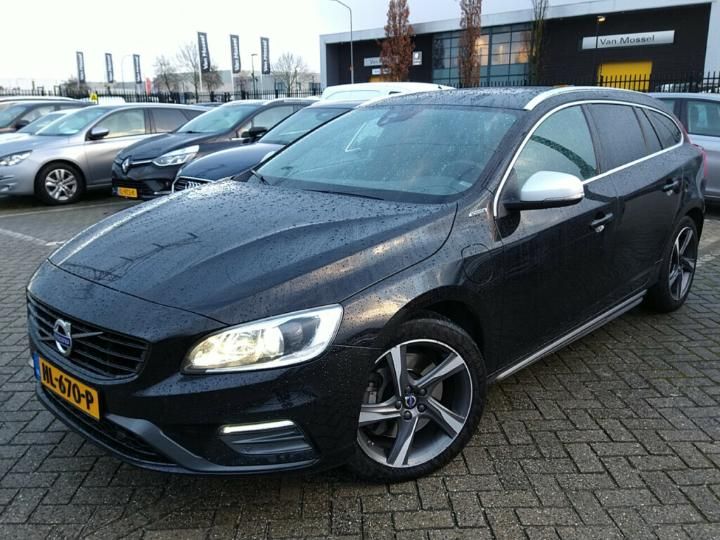 VOLVO V60 2015 yv1gwdch0g1303813