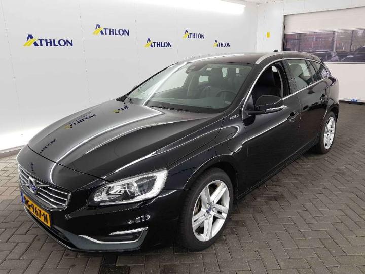 VOLVO V60 2015 yv1gwdch0g1304089