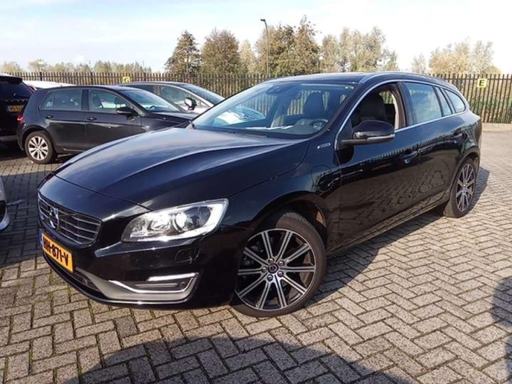 VOLVO V60 2015 yv1gwdch0g1304829