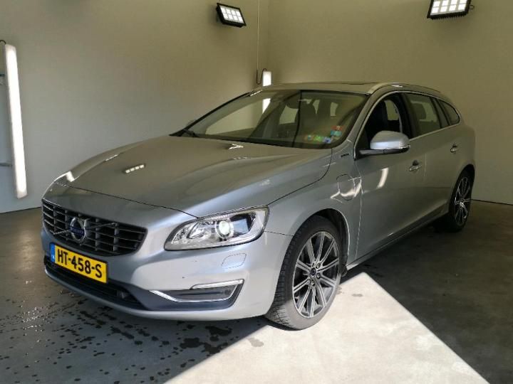 VOLVO V60 2015 yv1gwdch0g1305649