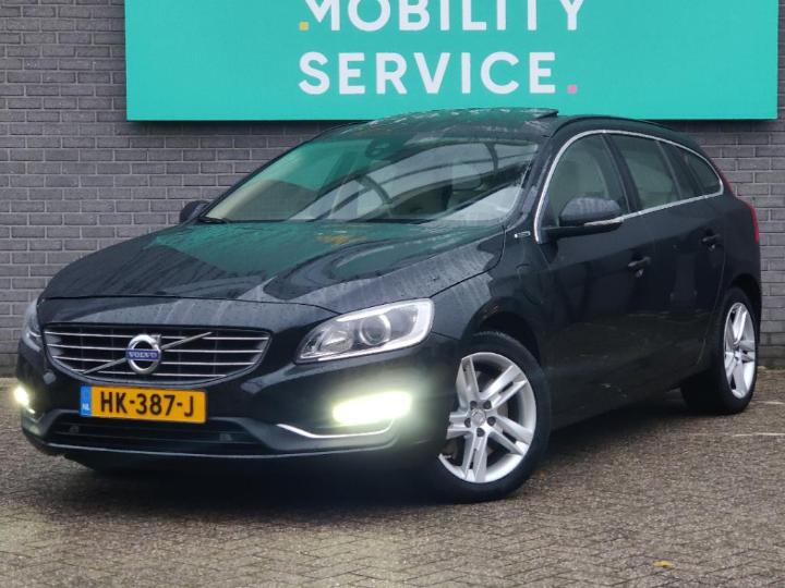 VOLVO V60 2015 yv1gwdch0g1305840