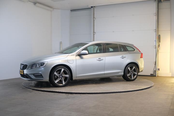 VOLVO V60 2015 yv1gwdch0g1306091