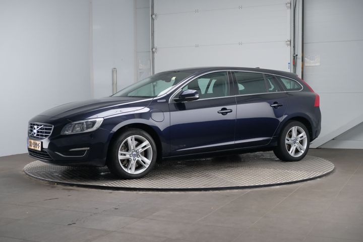 VOLVO V60 2015 yv1gwdch0g1306558