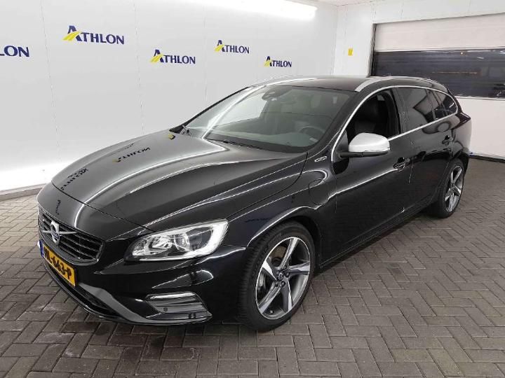 VOLVO V60 2015 yv1gwdch0g1308376