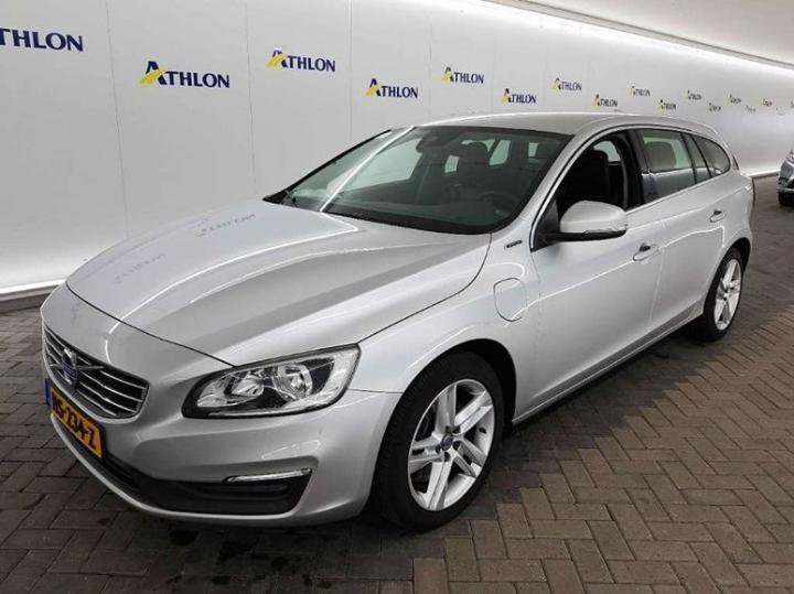 VOLVO V60 2015 yv1gwdch0g1308410