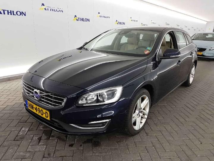 VOLVO V60 2015 yv1gwdch0g1308420