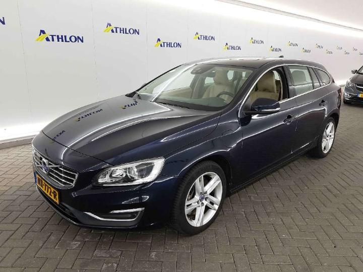 VOLVO V60 2015 yv1gwdch0g1309057