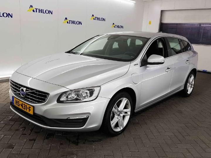 VOLVO V60 2015 yv1gwdch0g1309103