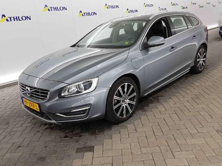 VOLVO V60 2015 yv1gwdch0g1309782