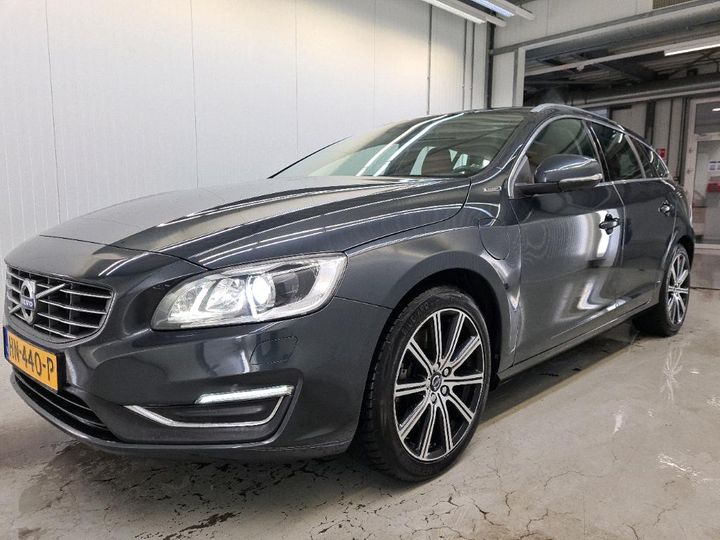 VOLVO V60 2015 yv1gwdch0g1310056