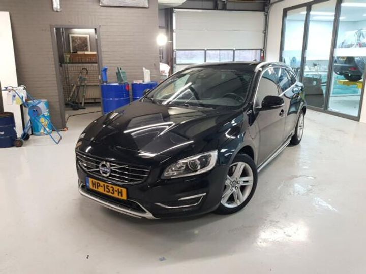 VOLVO V60 2015 yv1gwdch0g1310154