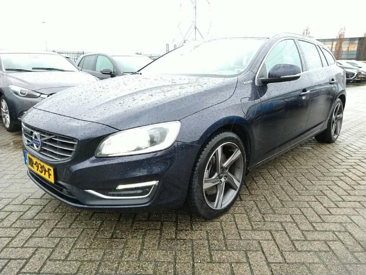 VOLVO V60 2015 yv1gwdch0g1310158