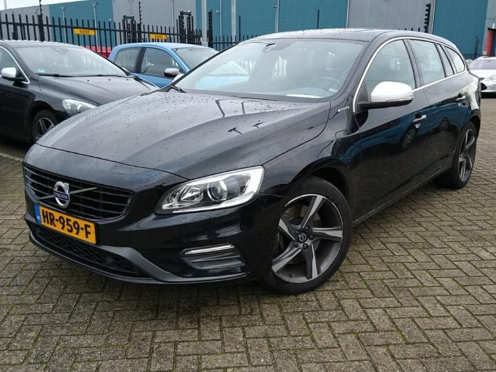 VOLVO V60 2015 yv1gwdch0g1310318