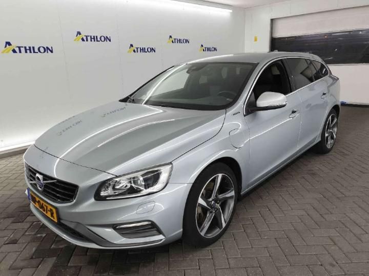 VOLVO V60 2015 yv1gwdch0g1310615