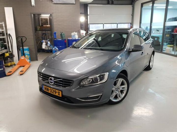 VOLVO V60 2015 yv1gwdch0g1310842