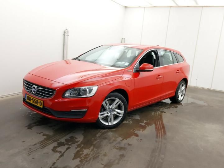 VOLVO V60 2015 yv1gwdch0g1311181