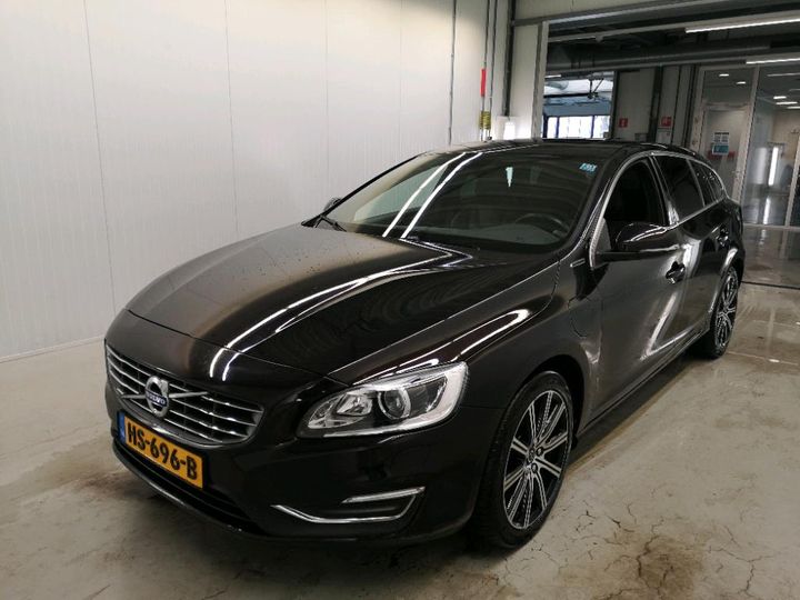 VOLVO V60 2015 yv1gwdch0g1311701