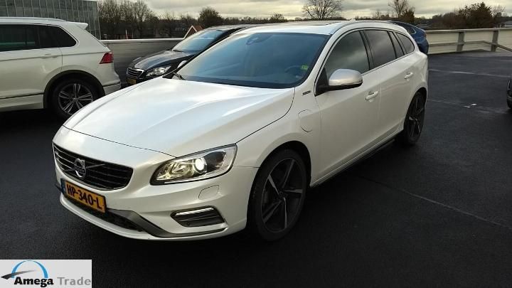 VOLVO V60 TWIN ENGINE 2015 yv1gwdch0g1312009