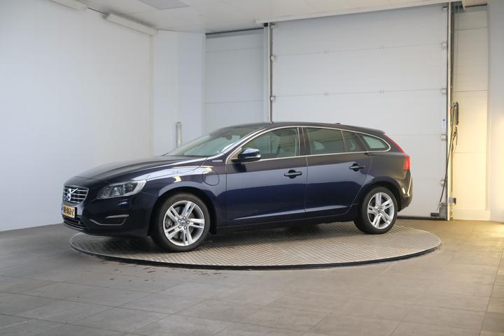 VOLVO V60 2015 yv1gwdch0g1312434