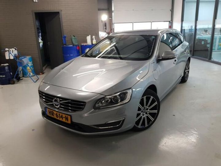 VOLVO V60 2015 yv1gwdch0g1312579