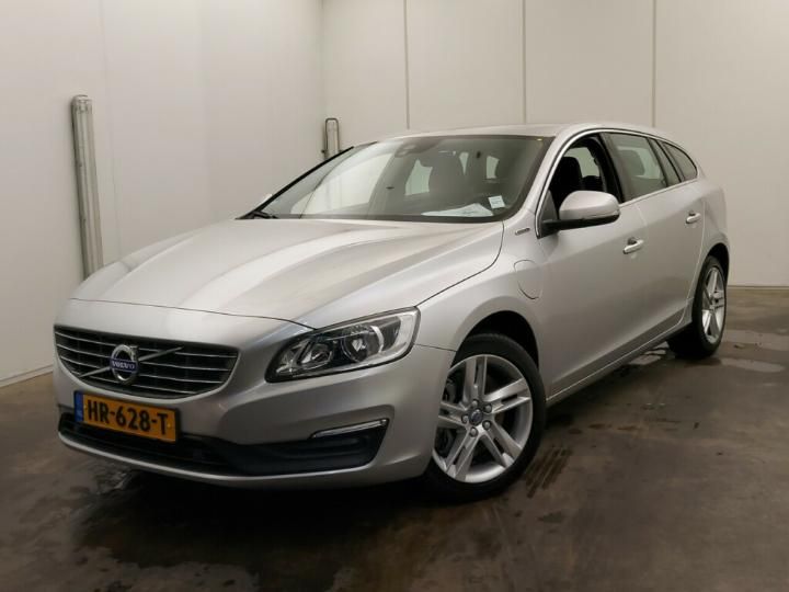 VOLVO V60 2015 yv1gwdch0g1312591