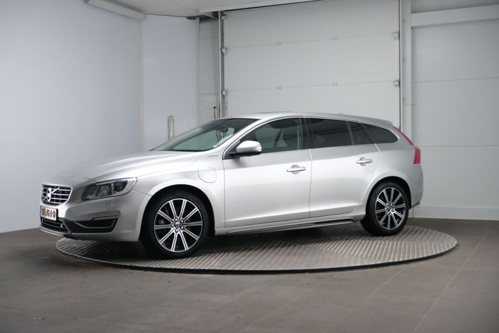 VOLVO V60 2015 yv1gwdch0g1312616