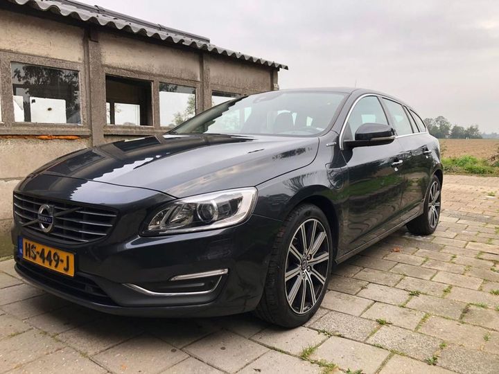 VOLVO V60 2015 yv1gwdch0g1312810