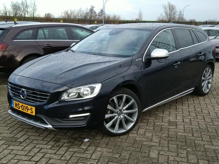 VOLVO V60 2015 yv1gwdch0g1312896