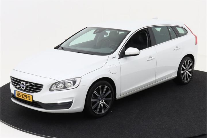 VOLVO V60 2015 yv1gwdch0g1312904