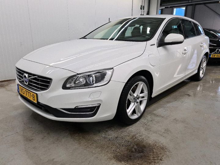 VOLVO V60 2015 yv1gwdch0g1313095