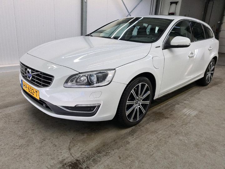 VOLVO V60 2015 yv1gwdch0g1313188