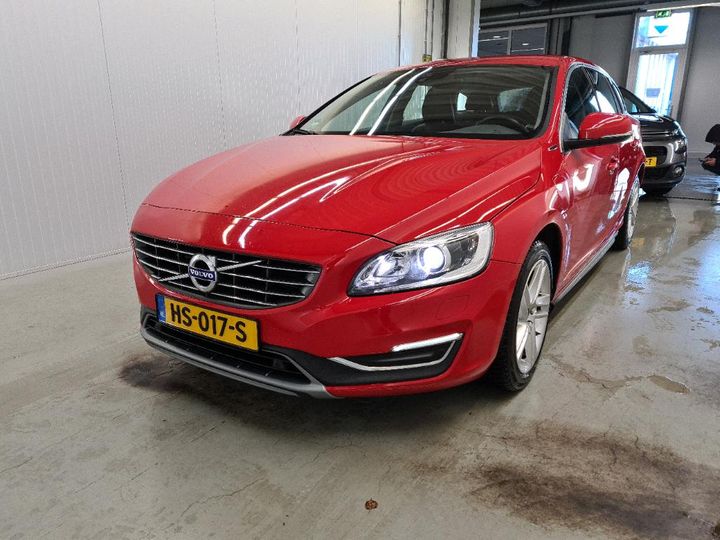 VOLVO V60 2015 yv1gwdch0g1313239