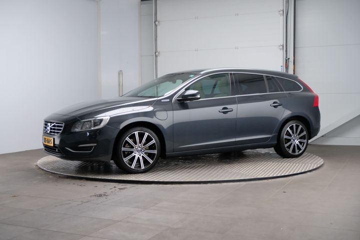 VOLVO V60 2015 yv1gwdch0g1313505