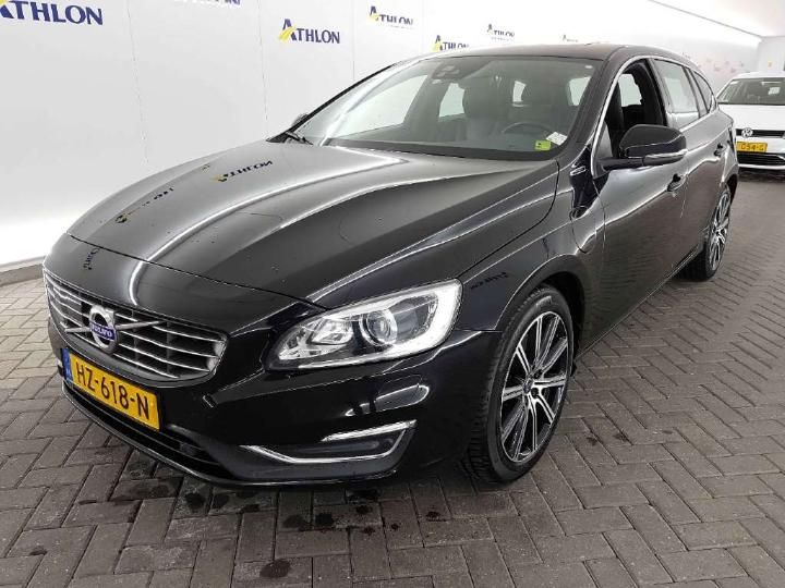 VOLVO V60 2015 yv1gwdch0g1313563