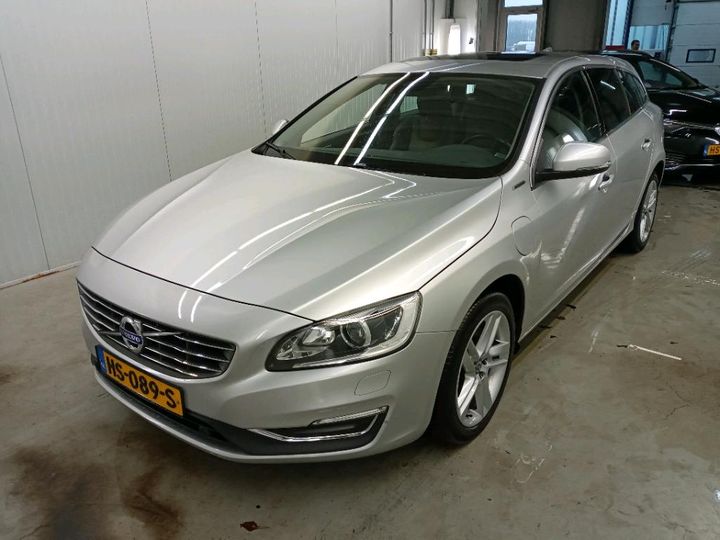 VOLVO V60 2015 yv1gwdch0g1313741