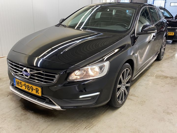 VOLVO V60 2015 yv1gwdch0g1313790