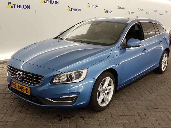 VOLVO V60 2015 yv1gwdch0g1313862