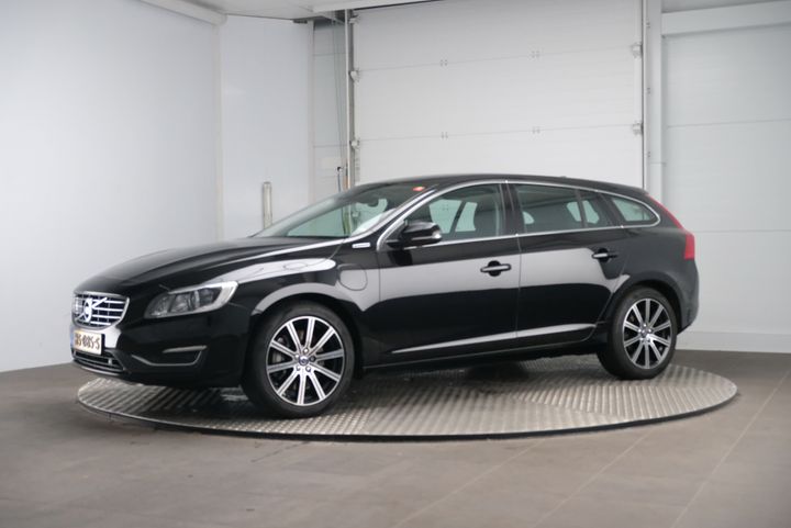 VOLVO V60 2015 yv1gwdch0g1313919