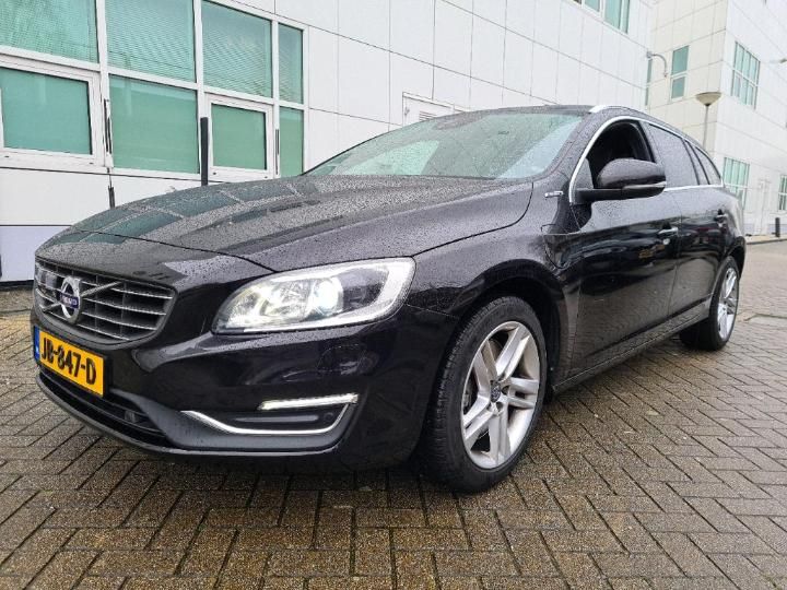 VOLVO V60 2015 yv1gwdch0g1314550