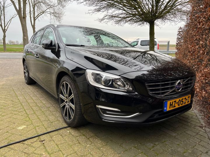 VOLVO V60 2015 yv1gwdch0g1315024